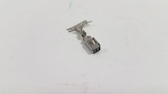 61138364832 - Socket Contact Elo Power 2 8 889520 (61-13-8-364-832 