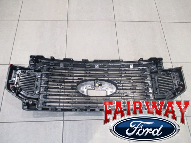 LC3Z-8200-GA Super Duty F-250 F-350 F-450 Grille lc3z8200ga