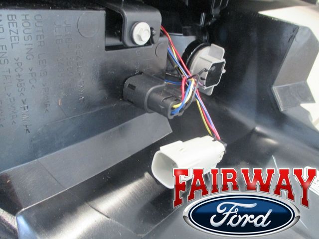 JL1Z-13405-H Expedition OEM Genuine Ford Tail Lamp Light LEFT