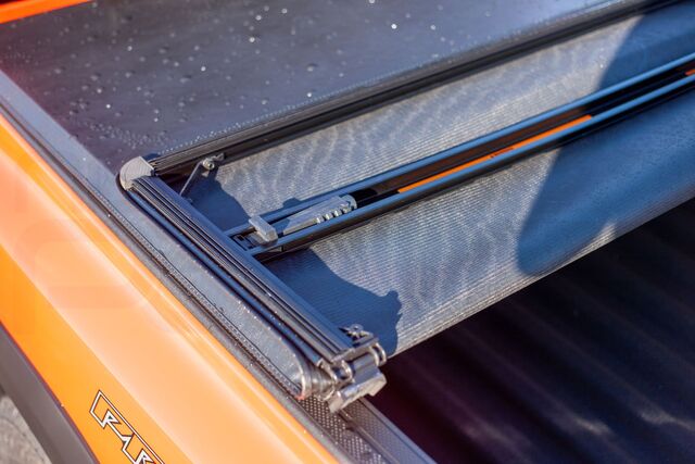 Genuine Genuine Nissan Frontier Soft Tri-fold Tonneau Cover (swb