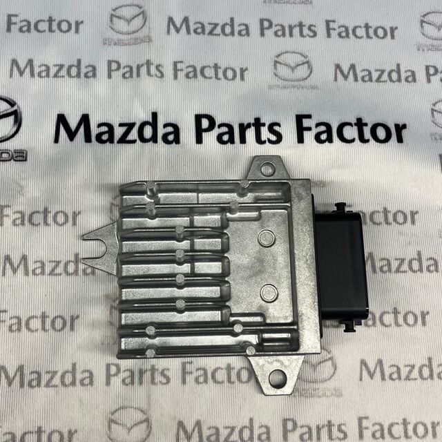 パーツ maje8118 Makita 631811-8 CONTROLLER DF010DSE - Genuine Part