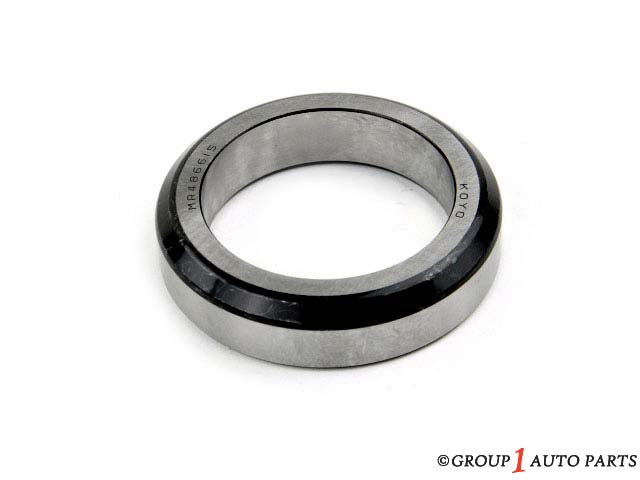 Rear Axle Bearing Retainer #42423-34010 - Toyota Parts