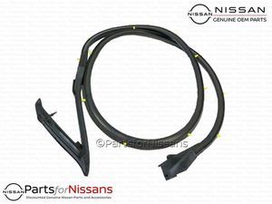 Nissan 180SX 240SX S13 Weather Strip Retaniner Molud Rubber Seals 7686135F01 7686035F01 | Skyline Spares