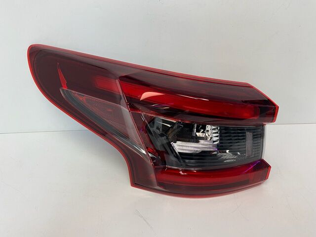 Tail Lamp Assembly 26555-6MR0A | Parts for Nissans