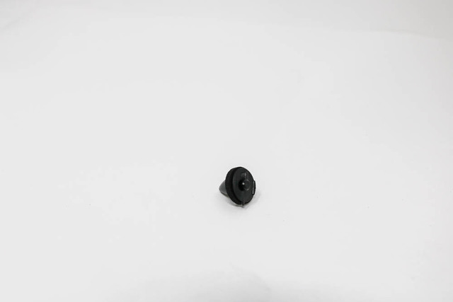 90467-10213-C0 - Pinch Sensor Clip 2008-2022 Toyota Sequoia