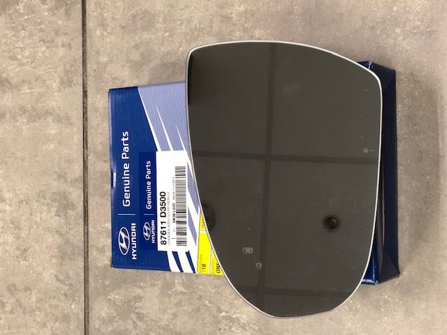 Genuine Hyundai 87611-3X060 Mirror Glass Assembly Exterior Rear View Genuine Hyundai 87611-3X060 Mirror Glass Assembly Exterior Rear View