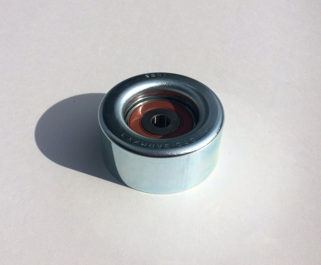 Idle pulley toyota
