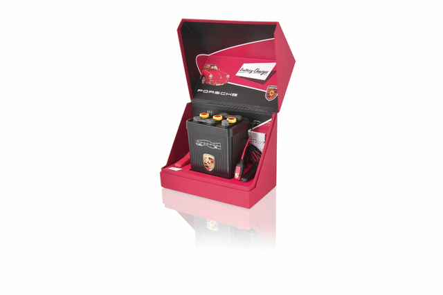 porsche battery charger cigarette lighter Classic Porsche Classic Charger usable for all vehicles. Battery Charger 12V Mains to
