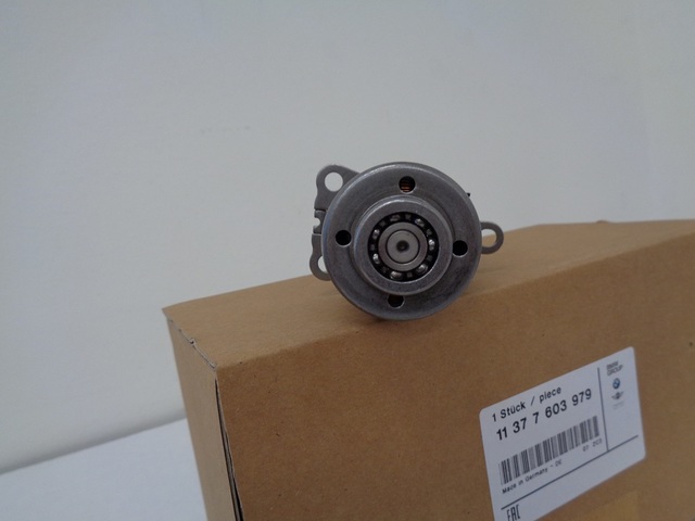 11-37-7-603-979 - Engine Variable Valve Timing (Vvt