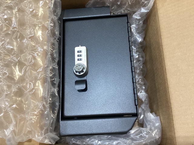 2022-2025 Toyota Genuine Toyota Sequoia & Tundra Center