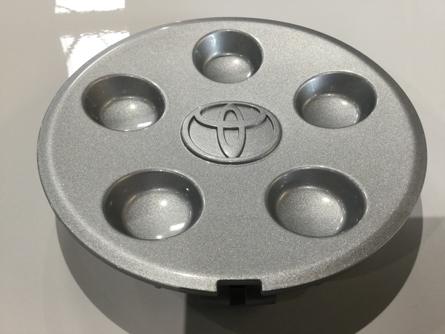 1997-1998 Toyota Supra Center Cap 42603-14340 | Elmhurst Toyota Parts