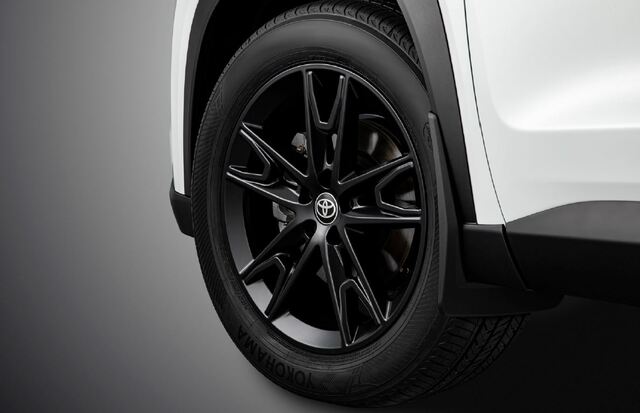 2024 Toyota Grand Highlander Black Wheels: Premium Design Meets Off ...