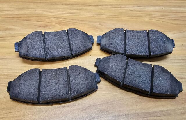 1) 45022-T2G-A01 GENUINE OEM HONDA ACCORD / HR-V HRV FRONT BRAKE PADS
