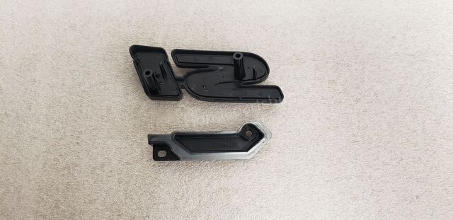 2013 Honda Civic 13-15 HONDA CIVIC FRONT (SI) Nameplate 75732-TR7 2013 Honda Civic 13-15 HONDA CIVIC FRONT (SI) Nameplate 75732-TR7