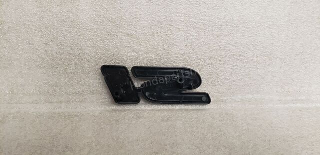 2013 Honda Civic 13-15 HONDA CIVIC FRONT (SI) Nameplate 75732-TR7 2013 Honda Civic 13-15 HONDA CIVIC FRONT (SI) Nameplate 75732-TR7