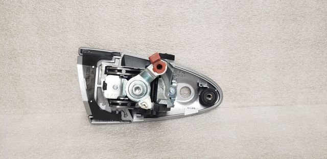 2011-2012 Honda CR-Z 11-12 Honda CR-Z Left Door Handle *NH642M