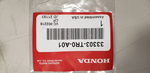 2012-2020 Honda Honda Socket (12V 28/8W) 33303-TR0-A01 | Honda