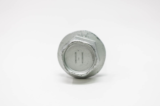 SU003-02818 - Suspension Strut Bolt (Left, Right) 2013-2024