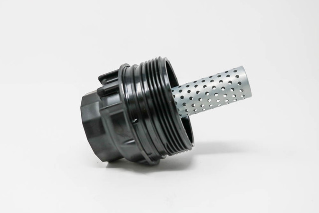 トップス 242093 Amazon.com: Genuine Toyota (15620-0S010) Oil Filter Cap