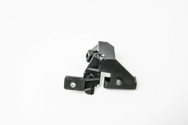 52536-52040 - Bumper Cover Retainer (Left, Front) 2004-2006 Scion