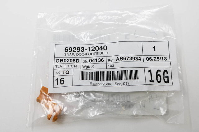 69293-12040 - Handle Base Snap 1989-2025 Toyota | Longo