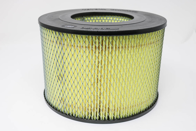 17801-66030 - Air Filter 1993-1997 Toyota Land Cruiser | Longo