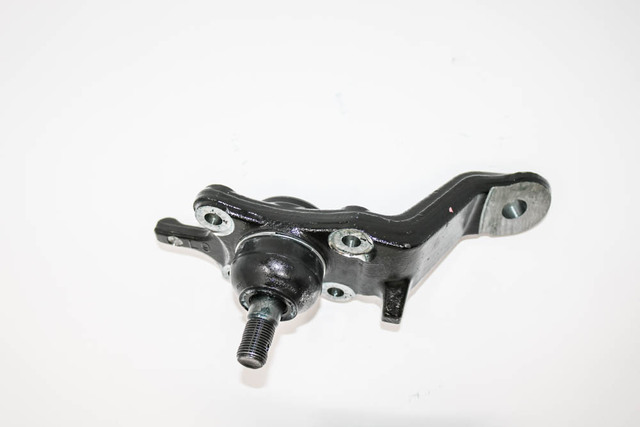 43340-39356 - Suspension Ball Joint (Left, Front, Lower) 2000-2003 
