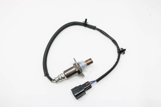SU003-00428 - Oxygen Sensor 2013-2020 Toyota | Longo Toyota Parts