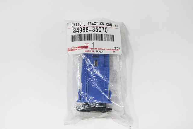 84988-35070 - Tract Control Switch 2008-2014 Toyota | Longo Toyota