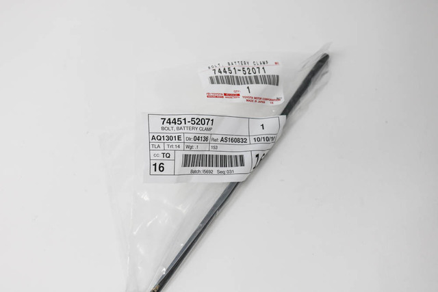 カイヨウ 12371-74420 Genuine Toyota Rear Engine Mounting Insulator