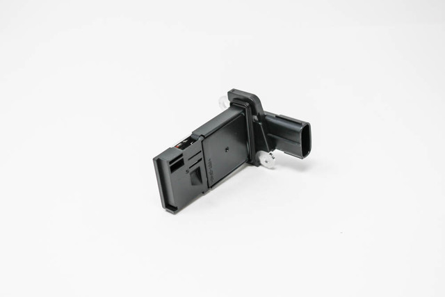 TOM AUTO PARTS Mass Air Flow Sensor – For Toyota Tundra, Sequoia, Tacoma (22204-0F030, AFH70M-47)