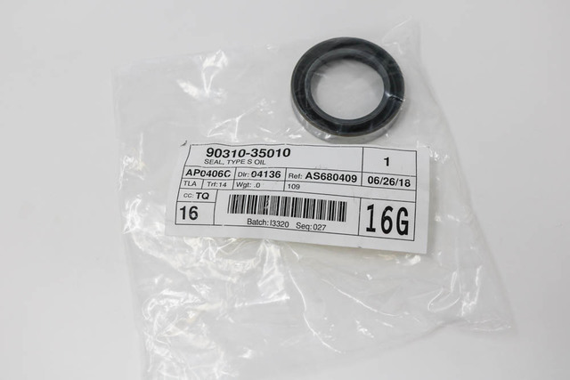 90310-35010 - Drive Axle Shaft Seal (Front) 1990-1997 Toyota