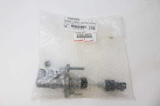 ボンド 2 China Clutch Master Cylinder For TOYOTA LITEACE Bus 31420