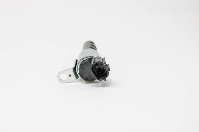 15330-0S010 - Engine Variable Valve Timing (VVT) Solenoid