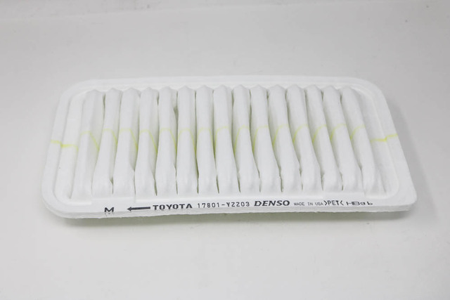 17801-YZZ03 - Air Filter 2003-2020 Toyota | Longo Toyota Parts