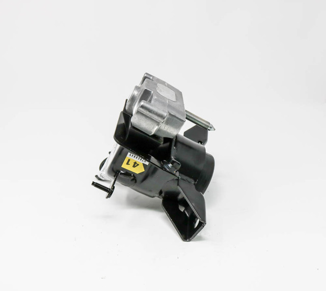 12305-28231 - Side Mount 2006-2008 Toyota RAV4 | Longo