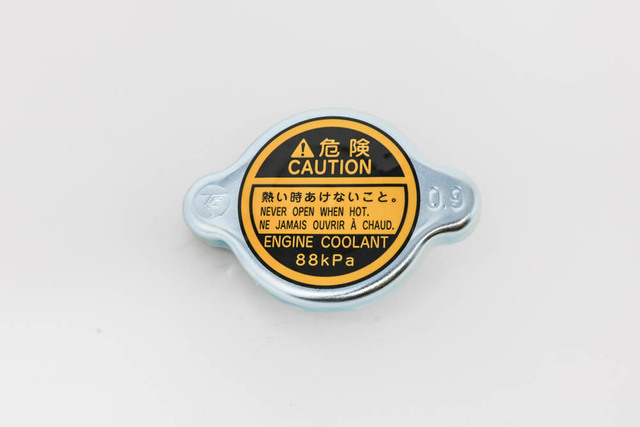 16401-54750 - Radiator Cap 1986-1997 Toyota Land Cruiser | Longo