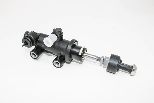 名作 Master - 31420-04020 Cylinder Tacoma Toyota 2012-2015 スマートフォン本体