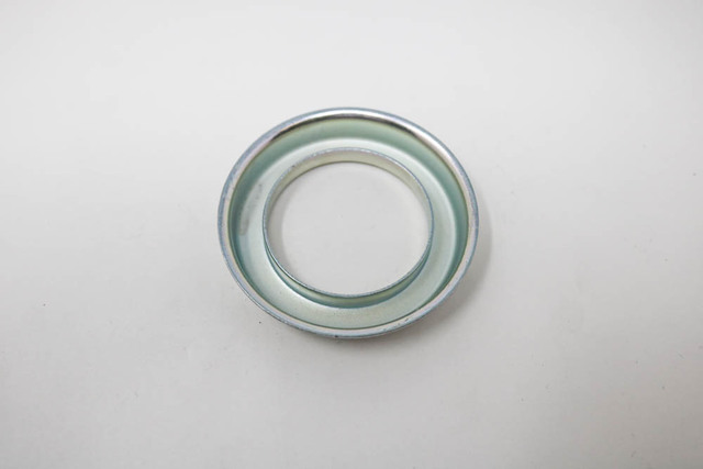 SAN様用 41336-07020 - Dust Seal 2005-2018 Toyota | Longo Toyota Parts