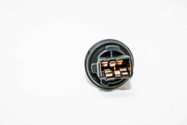 Conn ladyマーク　初期型 8112806470 Genuine Toyota SOCKET & WIRE, FRONT SIDE MARKER