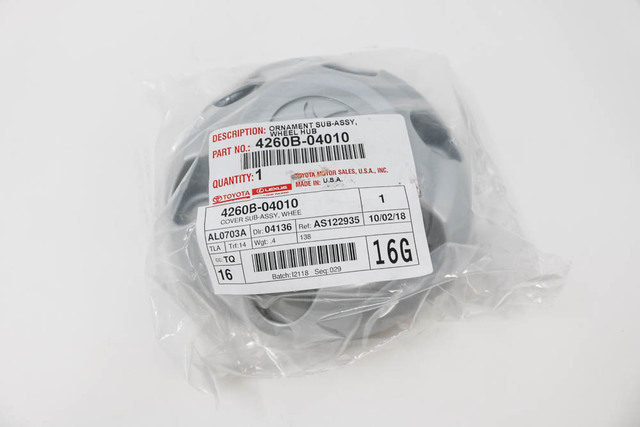 TOYOTA ／TASCAN／現品限り 4260226040 Genuine Toyota CAP, WHEEL 42602-26040 | eBay