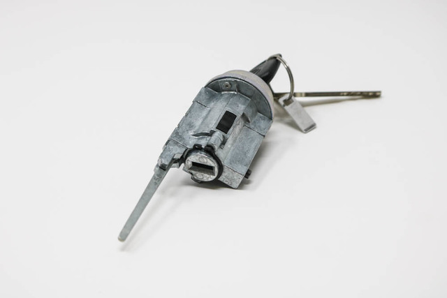 69057-35070 - Ignition Lock Cylinder 1995-2004 Toyota | Longo