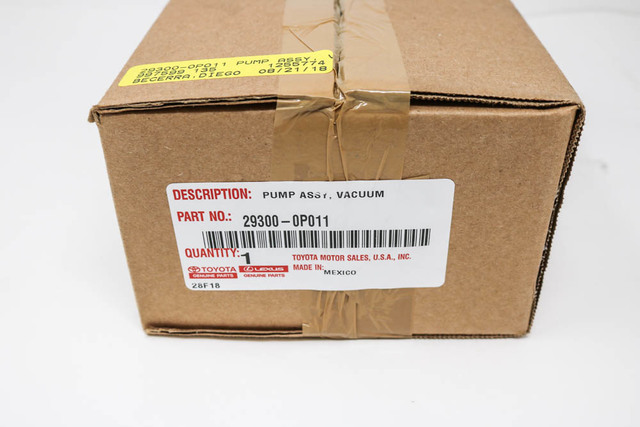 トヨタ純正　バキュームポンプ　29300-31011　リビルト品 29300-31011 - Vacuum Pump 2017-2024 Toyota | Longo Toyota Parts