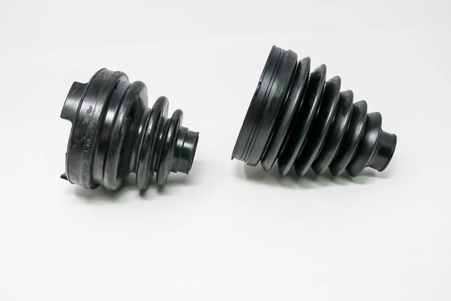 04428-0E060 - Boot Kit 2007-2013 Toyota | Longo Toyota Parts