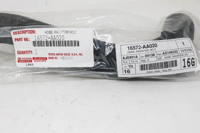 相澤15920 16572-AA020 - Lower Hose 2004-2006 Toyota Sienna | Longo Toyota Parts