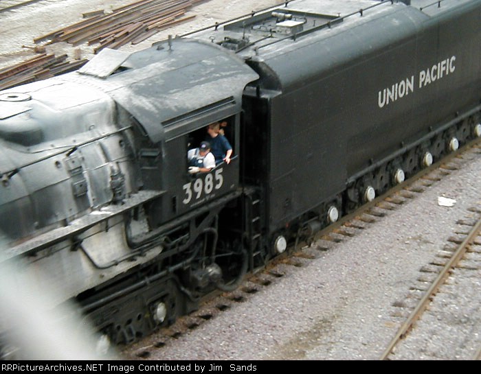 UP 3985