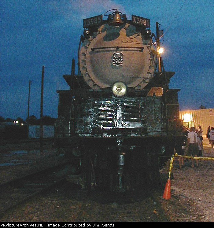 UP 3985