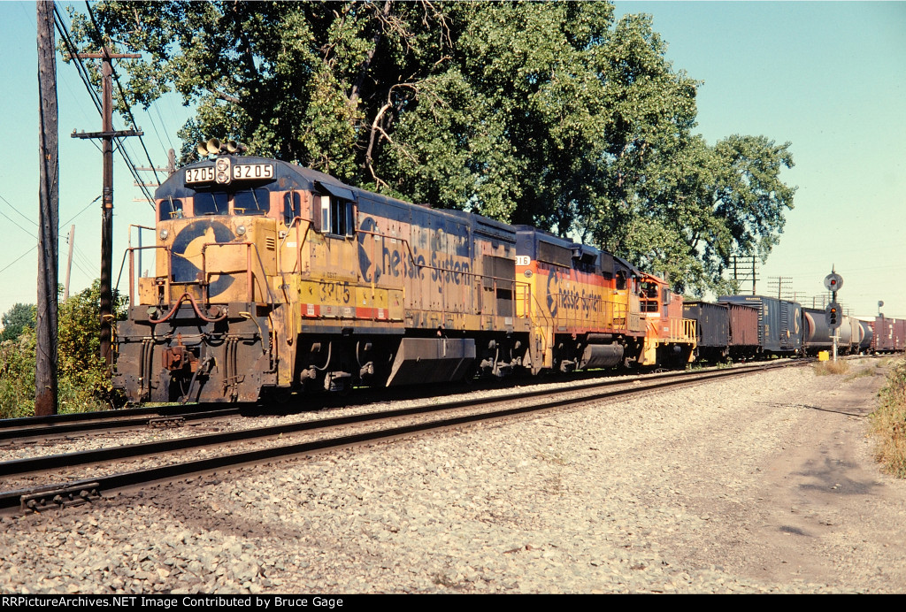 CSX 3205