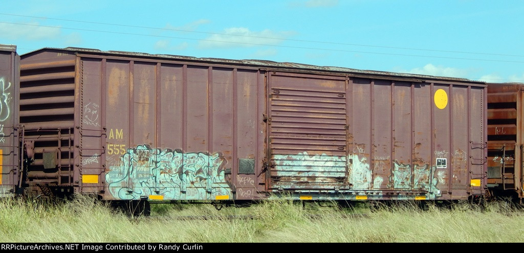 AM 555