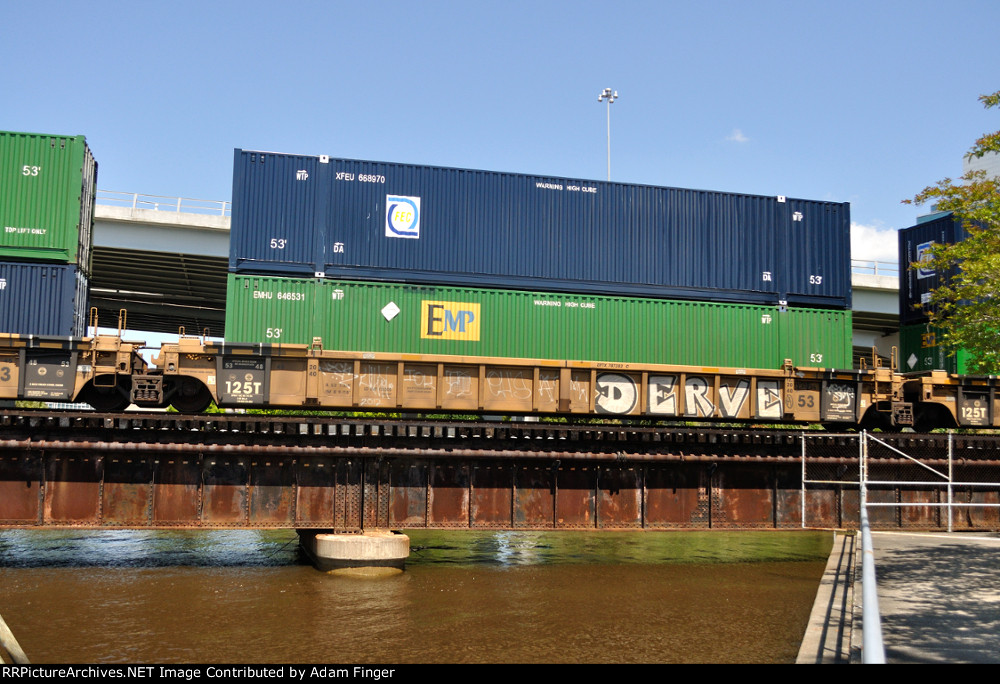 XFEU 668970 FEC Container